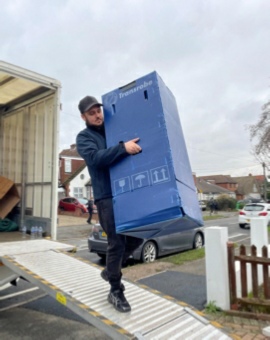 Pauls Removals Portable Wardrobe